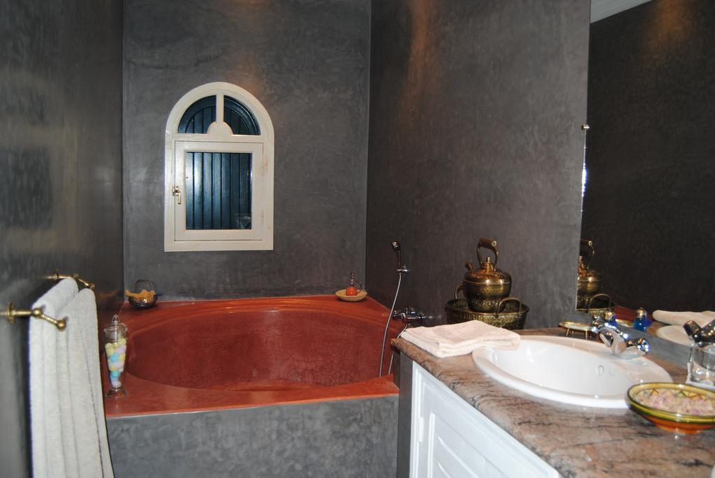 Les Tourmalines Bed and Breakfast Afeggou Εξωτερικό φωτογραφία